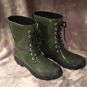 Electric Karma half calf rain boot. Size 8.